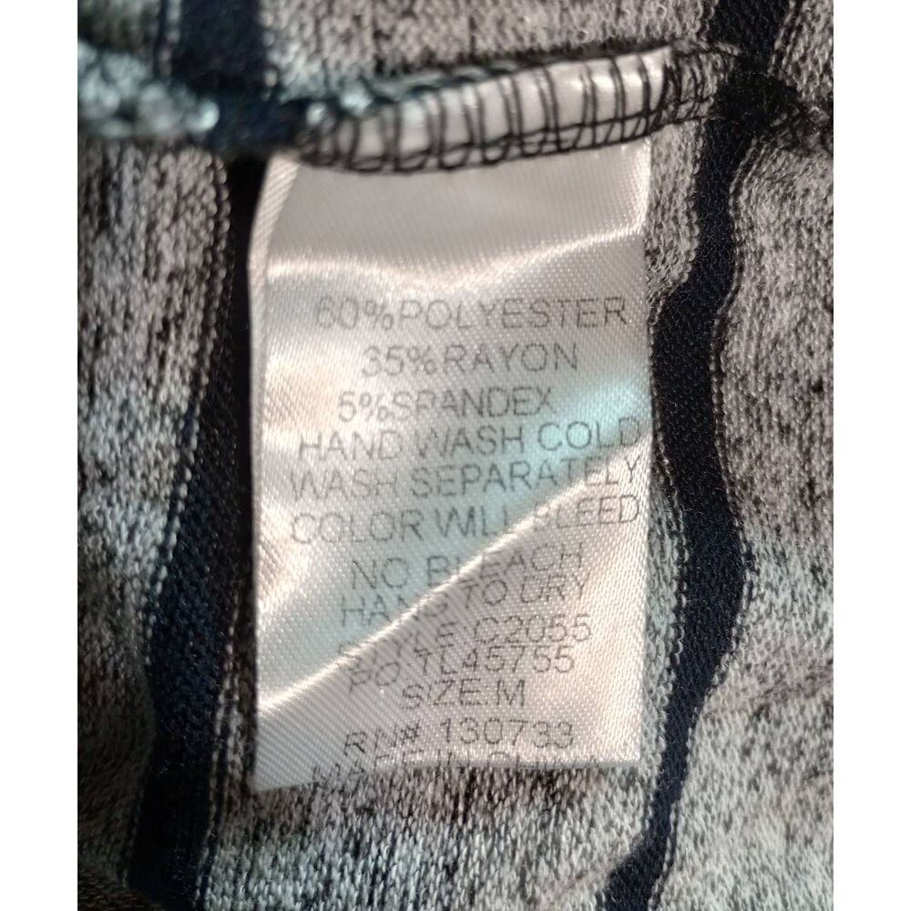 Umgee‎ Sweater Ladies Medium Gray Navy Soft Oversized Cozy Light Weight - Picture 5 of 6